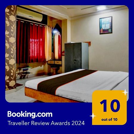 Collection O Shiv Inn Пуне Екстер'єр фото