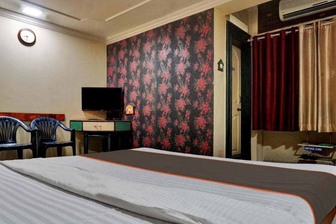 Collection O Shiv Inn Пуне Екстер'єр фото