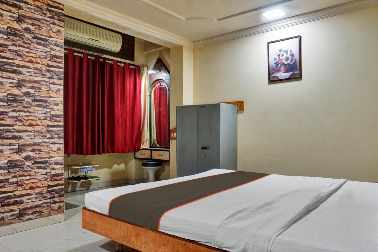 Collection O Shiv Inn Пуне Екстер'єр фото